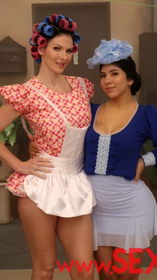SEXMEX Horny Barrio . Nicole Zurich, Mica Spengler, Elizabeth Márquez, Elber Gonzalez, Cabezón Palmas