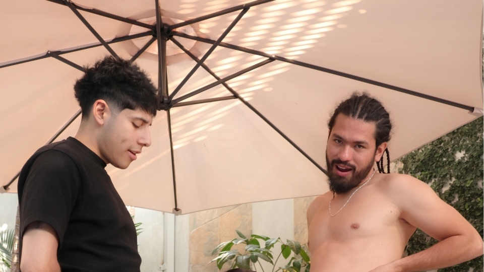 SEXMEX Hace Trato Con Los Socios De Su Marido . Daniela Andrea