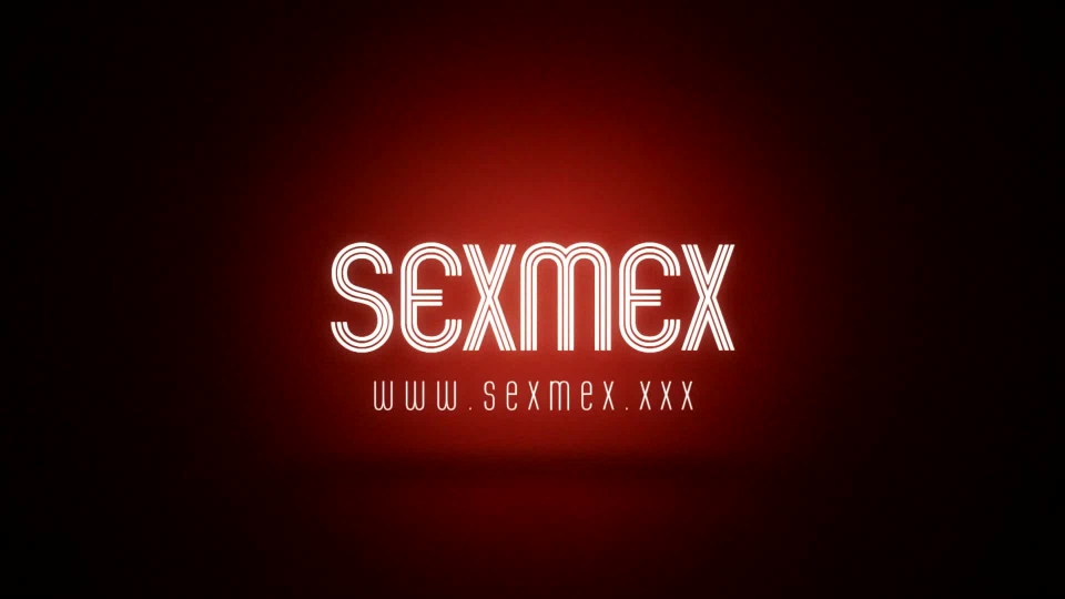 SEXMEX In The Shower