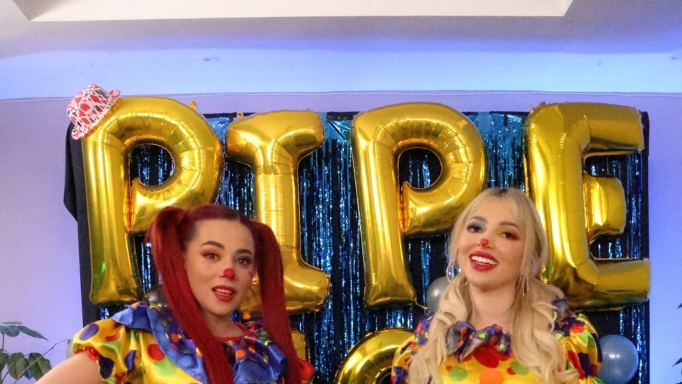 SEXMEX Sexy Payasita . Nicole Zurich