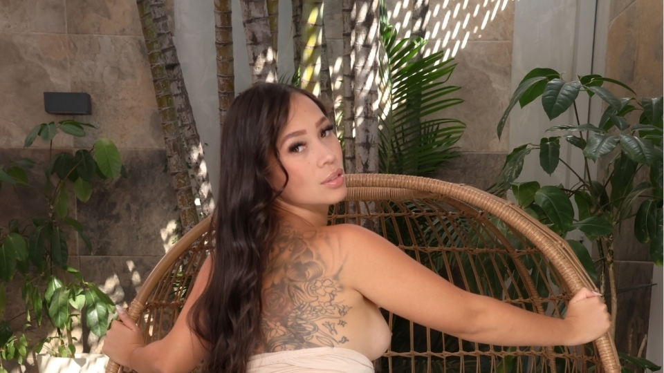 SEXMEX SEDUCED BY A SPECIAL GUY . Daniela Andrea