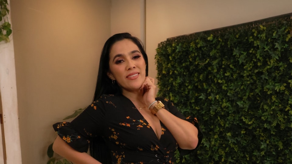 SEXMEX Se Armo La Fiesta Con La Madrastra . Yorgelis Carrillo + Sarah Black