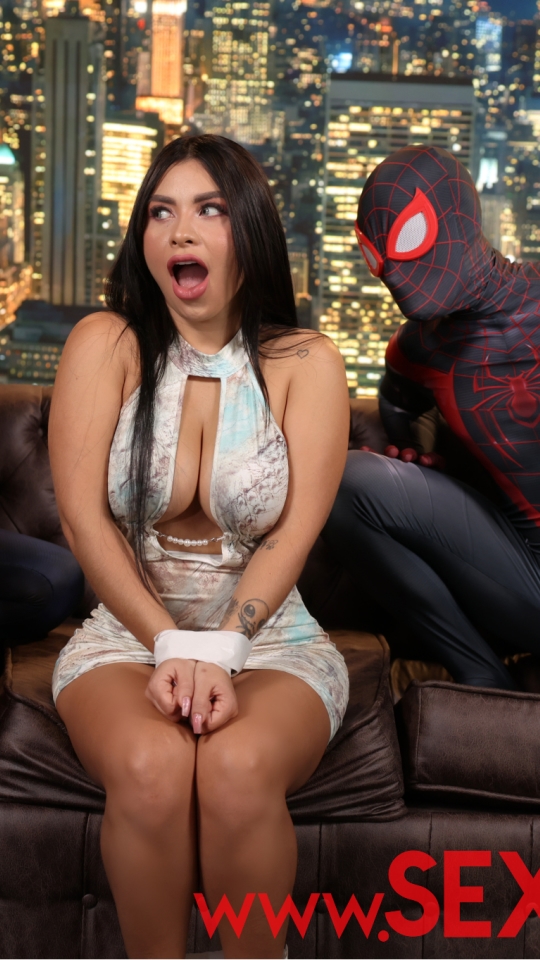 SEXMEX A THREESOME WITH THE NO-SPIDERMEN . Alejandra Palacios