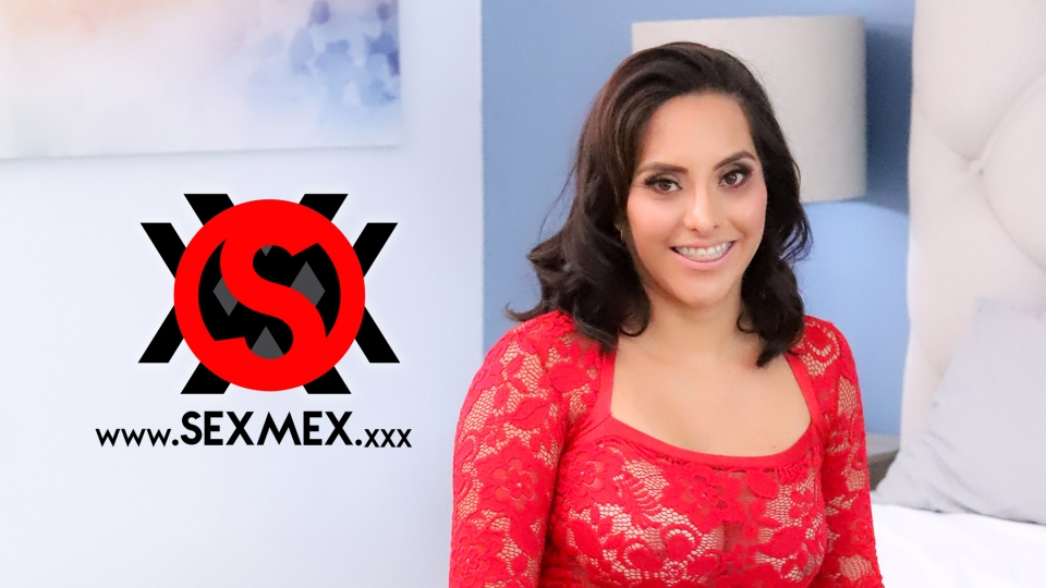 SEXMEX Толстый Член Для Попы Сильвии . Сильвия Сантез