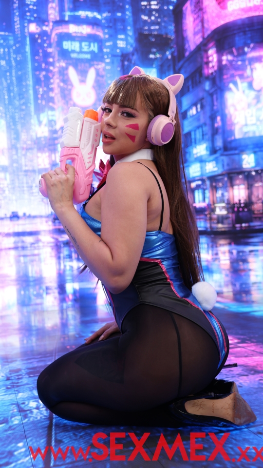 SEXMEX LA SEXY COSPLAYER D.VA . Nicole Zurich