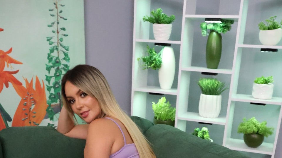 SEXMEX Mi hijastro quiere ser mi marido . Kourtney Love