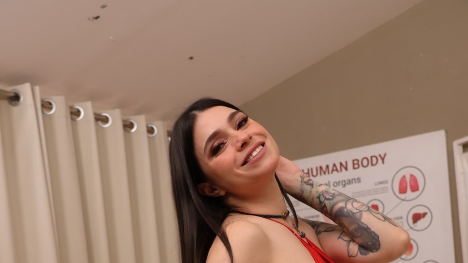 SEXMEX La Enfermera Mas Sexual . Sol Raven