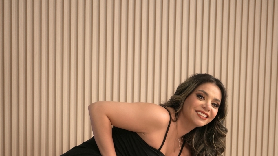 SEXMEX STRIKE A POSE, IN ALL OF OURS . Malena Doll