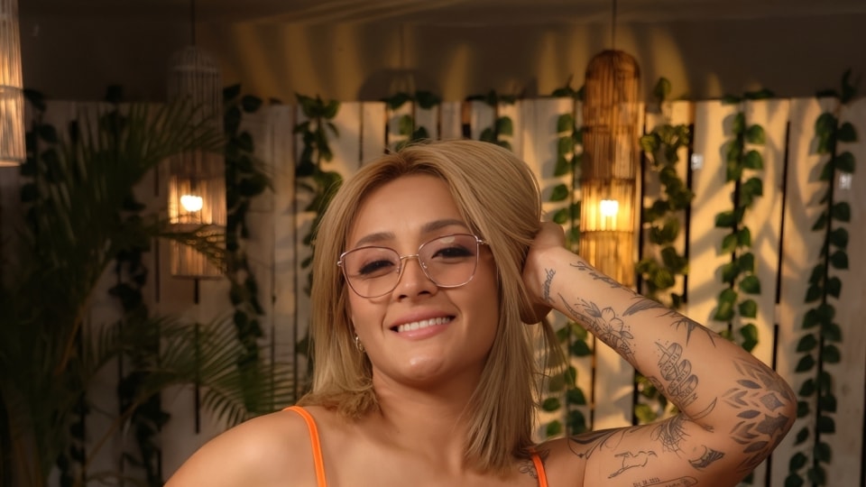 SEXMEX A MASSAGE FOR HER EX -2 . Gaby Veracruz