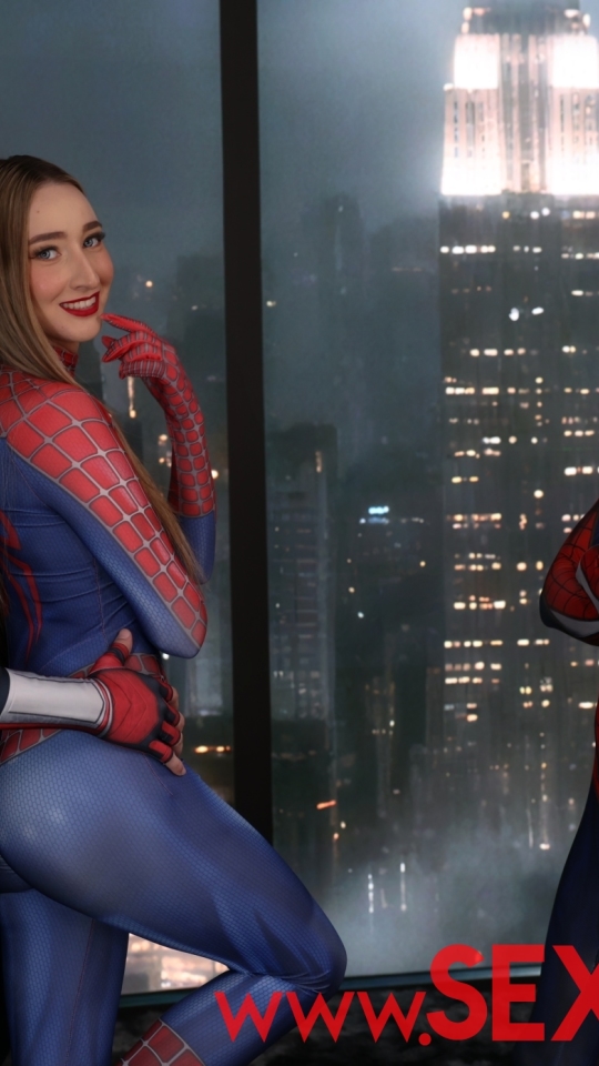 SEXMEX SPIDER GIRL BANGED BY SUPERHEROES . LULA