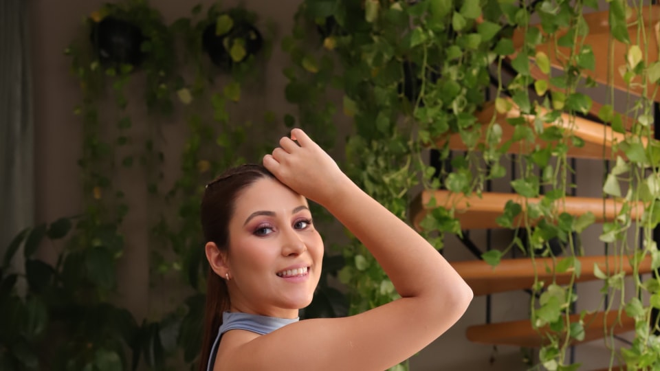 SEXMEX The make up artist . Angie Miller