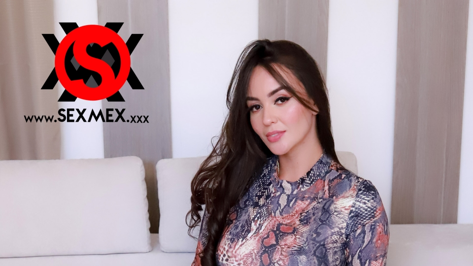 SEXMEX Psychologist cures with sex. Kourtney Love