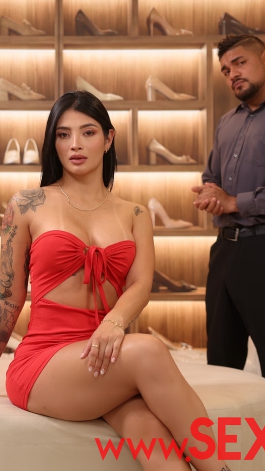 SEXMEX FETICHISTA DE PIES Y PIERNAS . Salome Gil