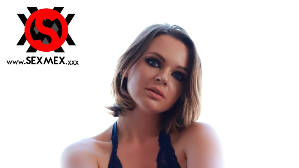 SEXMEX Mujer Infiel . Emily Thorne