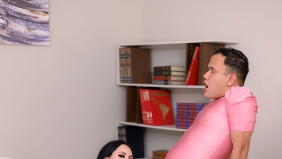 SEXMEX Mi Madrastra y Su Amiga Me Seducen . Teresa Ferrer y Malena Doll