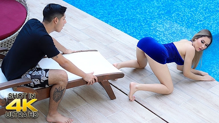 Provocative stepsister . Esmeralda Duarte