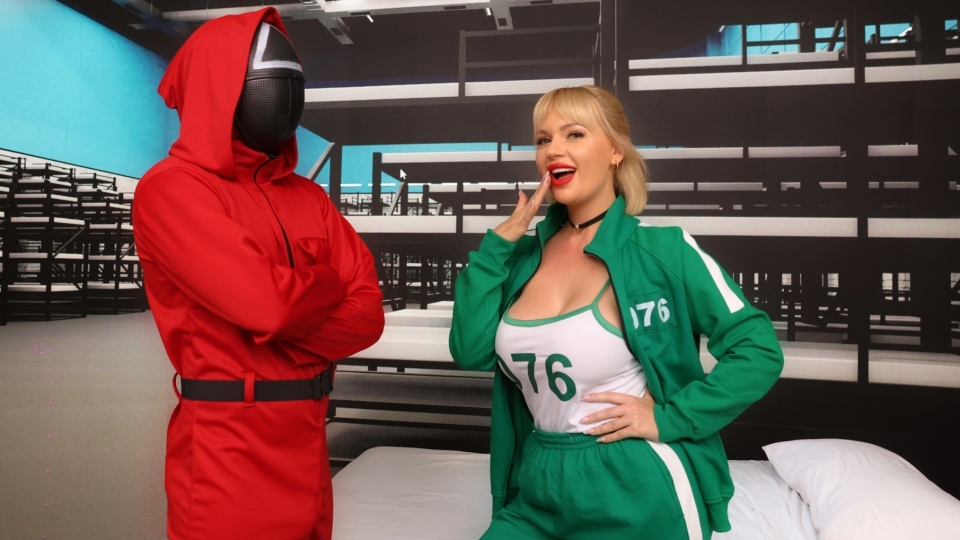 SEXMEX Juego Del Calamar Parodia Emily Thorne Juego Anal