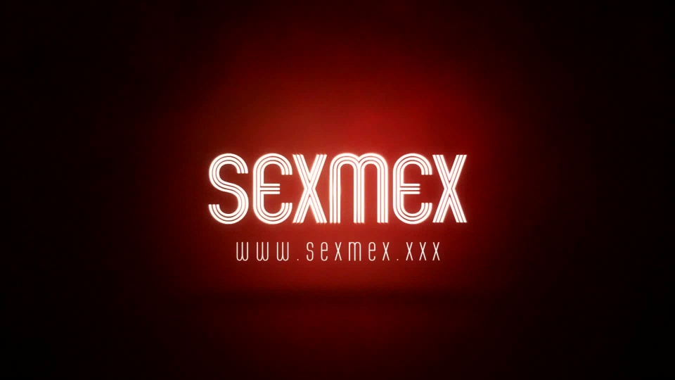 SEXMEX Sex in the lake