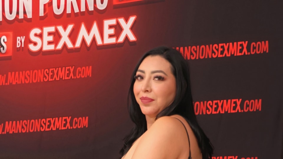 SEXMEX Extreme Sex Positions Contest