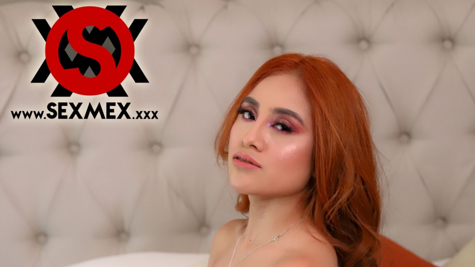 SEXMEX Estrenando el chiquito . Sarah Rose