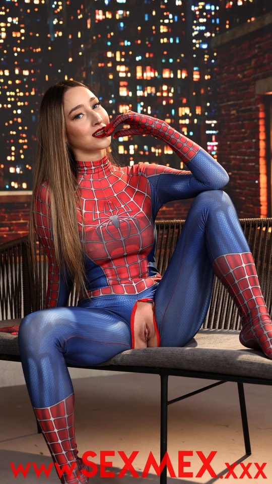 SEXMEX Spidergirl . Lula Stocch