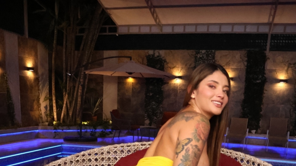 SEXMEX Big Booty Step-Sister Gets Fucked . Salome Gil