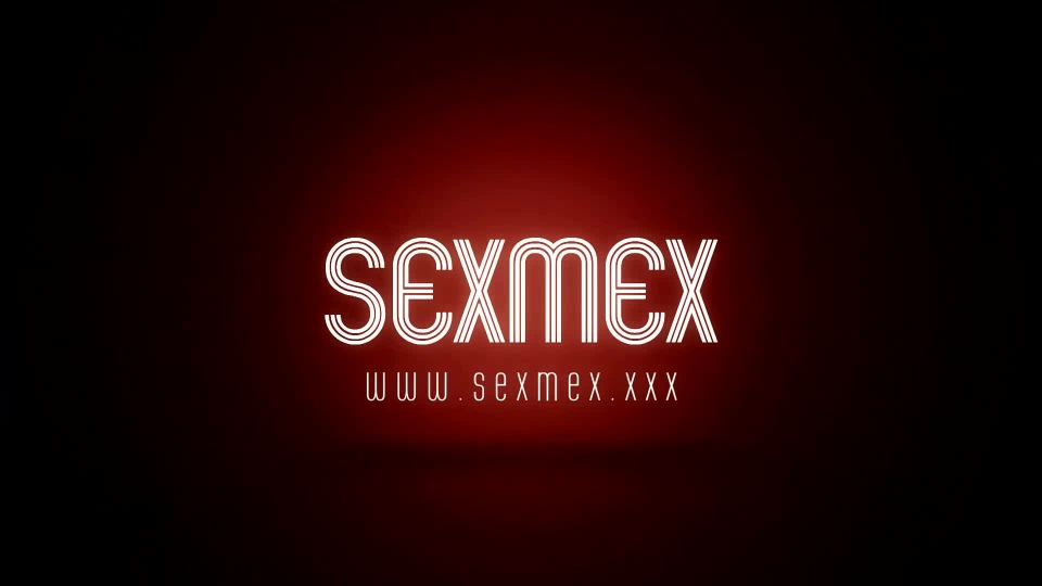 SEXMEX Striptease