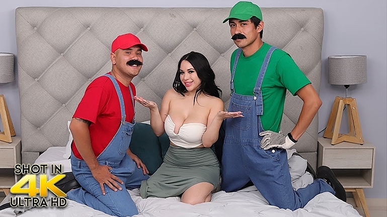 Esposa infiel con los hermanos bros . Michelle Aldrete