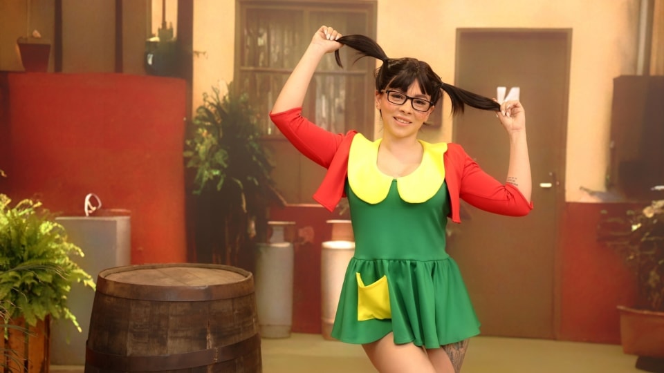 SEXMEX El Chavo Del 18 - Parte 1 . Nicole Zurich Mica Spengler Lia Tovar