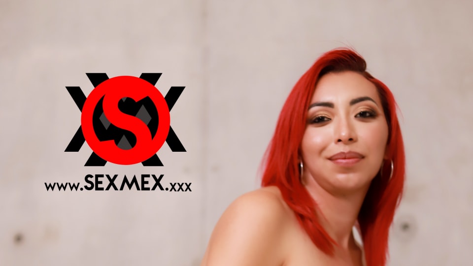 SEXMEX Horny floffer . Kari Cachonda