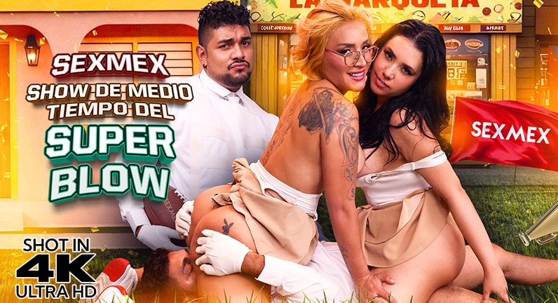 sexmex SUPER BLOW HALFTIME SHOW . Paola Rubiel y Gaby Veracruz